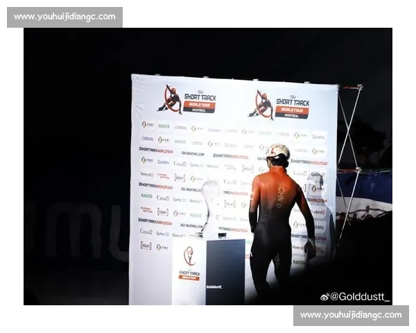 中国短道蒙特利尔备战收官 林孝埈签名第一视角暖心曝光 中国短道蒙特利尔备战收官 林孝埈签名第一视角暖心曝光